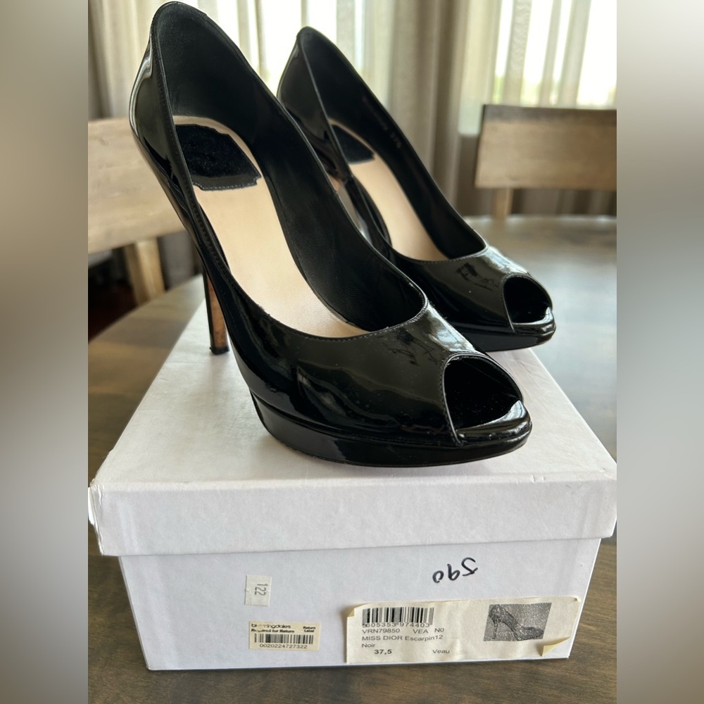 Miss Dior Escarpine Patented Leather Pumps Noir